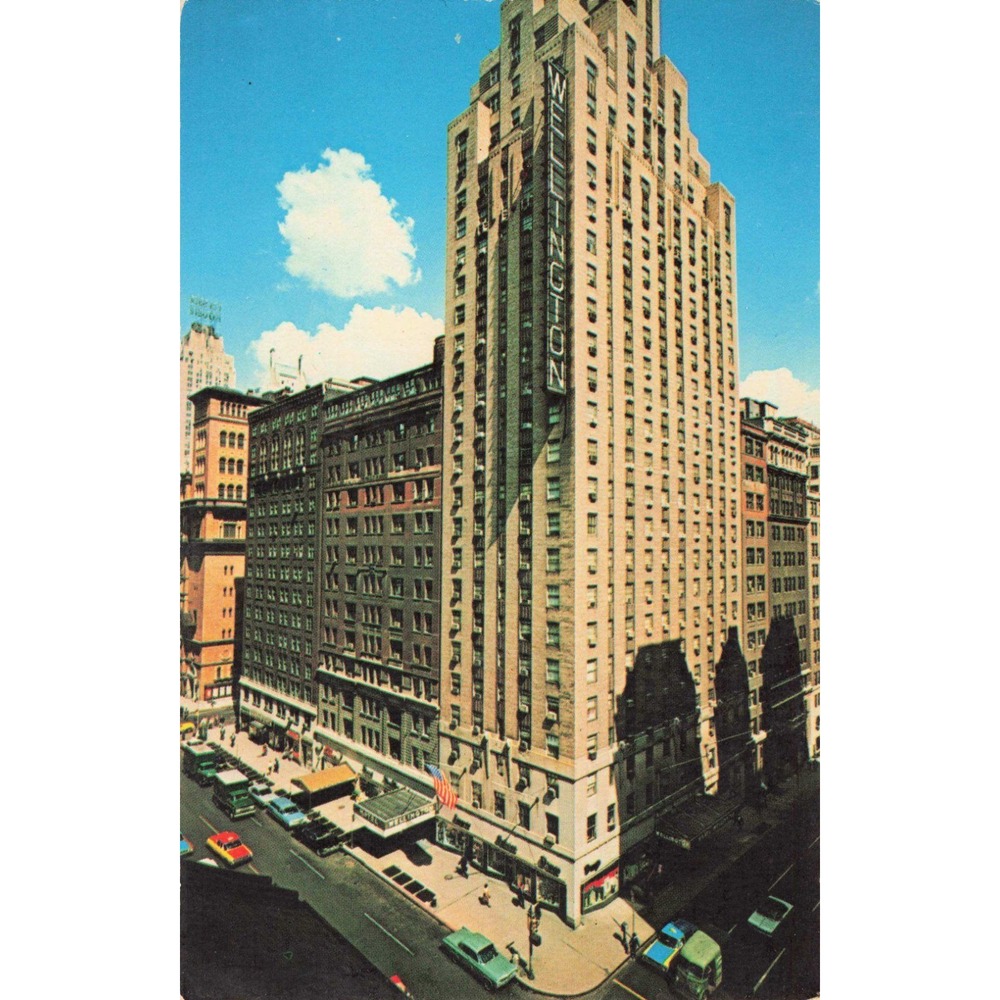 Vintage Hotel Wellington Seventh Avenue New York City Postcard Hannau-Robinson - Picture 1 of 2